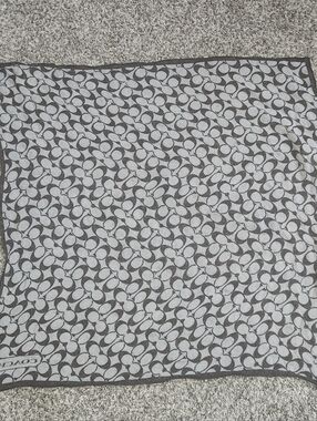 Coach Gray & White Sig Coach Pattern Throw Coach Signature Print Silk Sq. 21x21